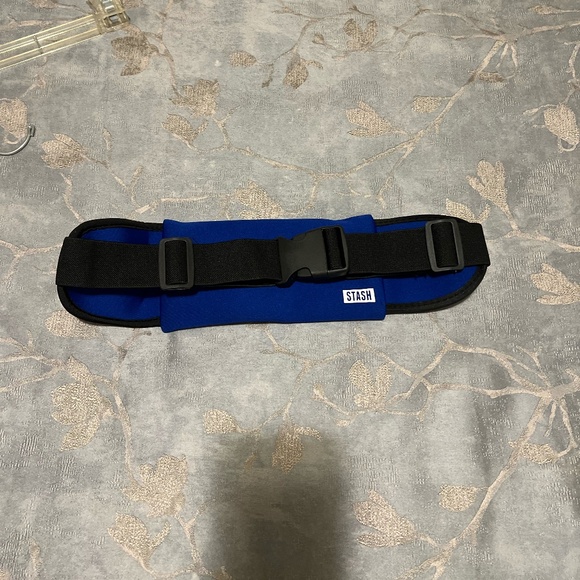 Running Belt - Picture 2 of 2